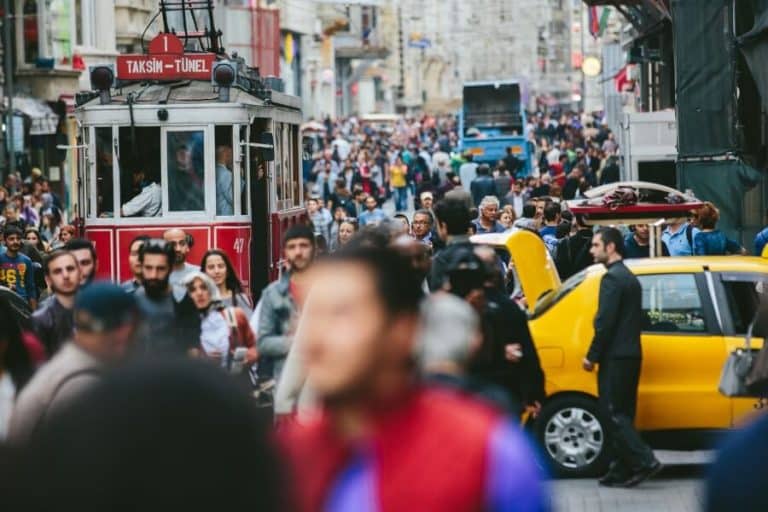 How to Get Around Istanbul: Public Transport Tips for Travelers