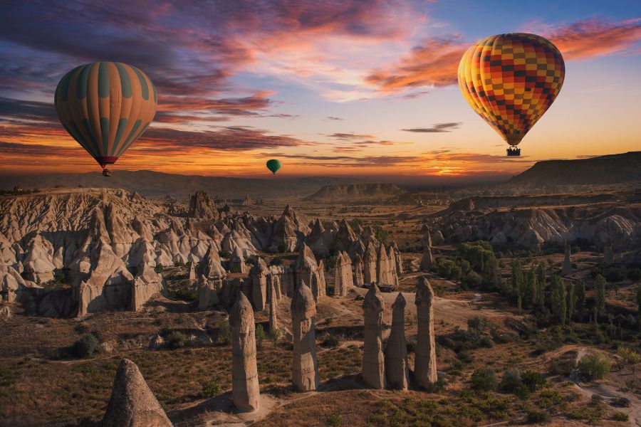 8-Day Turkey Tour: Istanbul, Pamukkale, Ephesus & Cappadocia