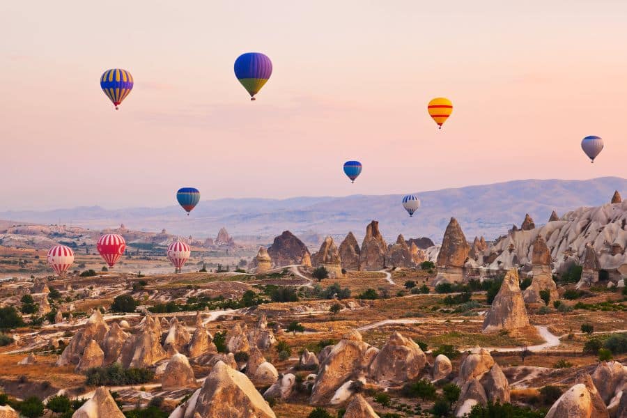 How to Get from Istanbul to Cappadocia: Your Ultimate Travel Guide