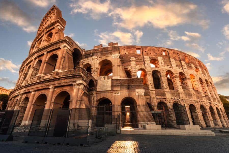 Top 10 Must-Visit Historical Sites in Rome