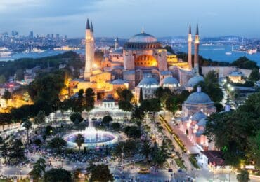 7-Day Turkey Tour: Istanbul, Cappadocia, Ephesus & Pamukkale